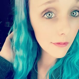 Meet your Posher, Fay